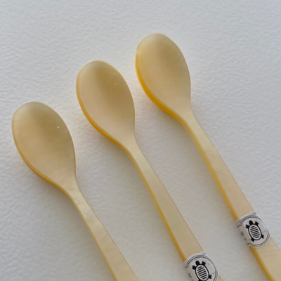 cereal-spoon-glossy-cream-acrylic-resin